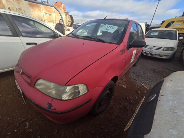 Veículo Fiat Palio FIAT PALIO ELX 2001/2002 2002 em leilão